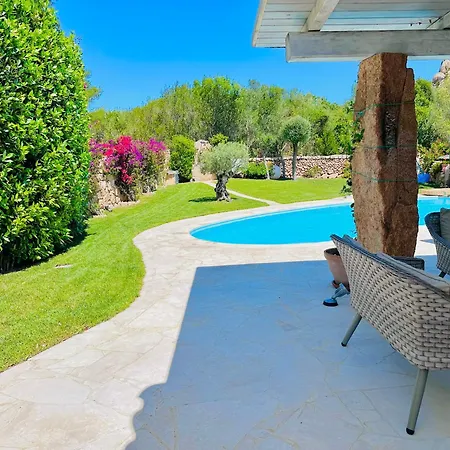 Ibiscus Villa Cannigione