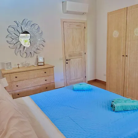Ibiscus Villa *